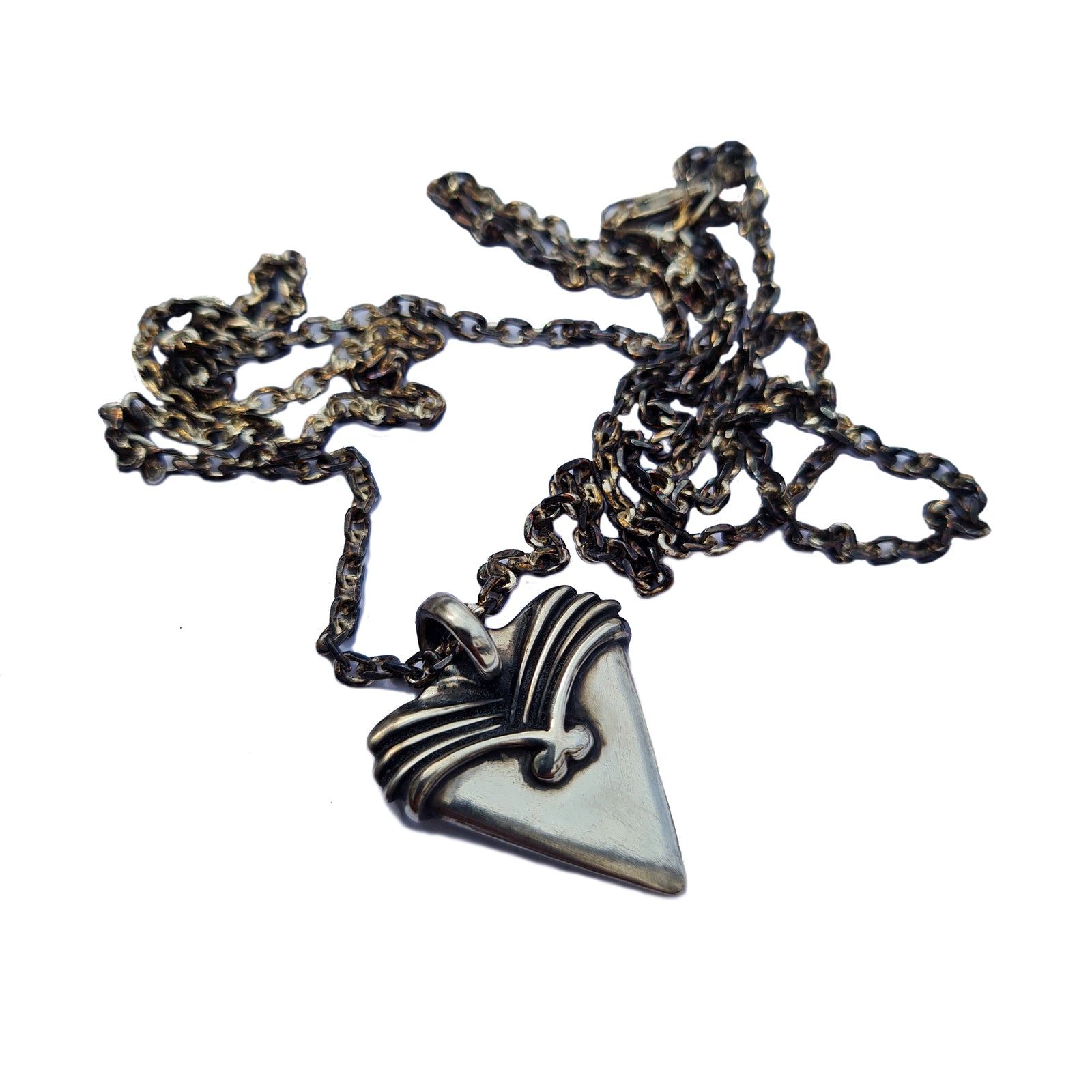 AMULETO / SHARK TOOTH